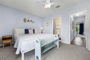 Gulf Winds 24LoRes44