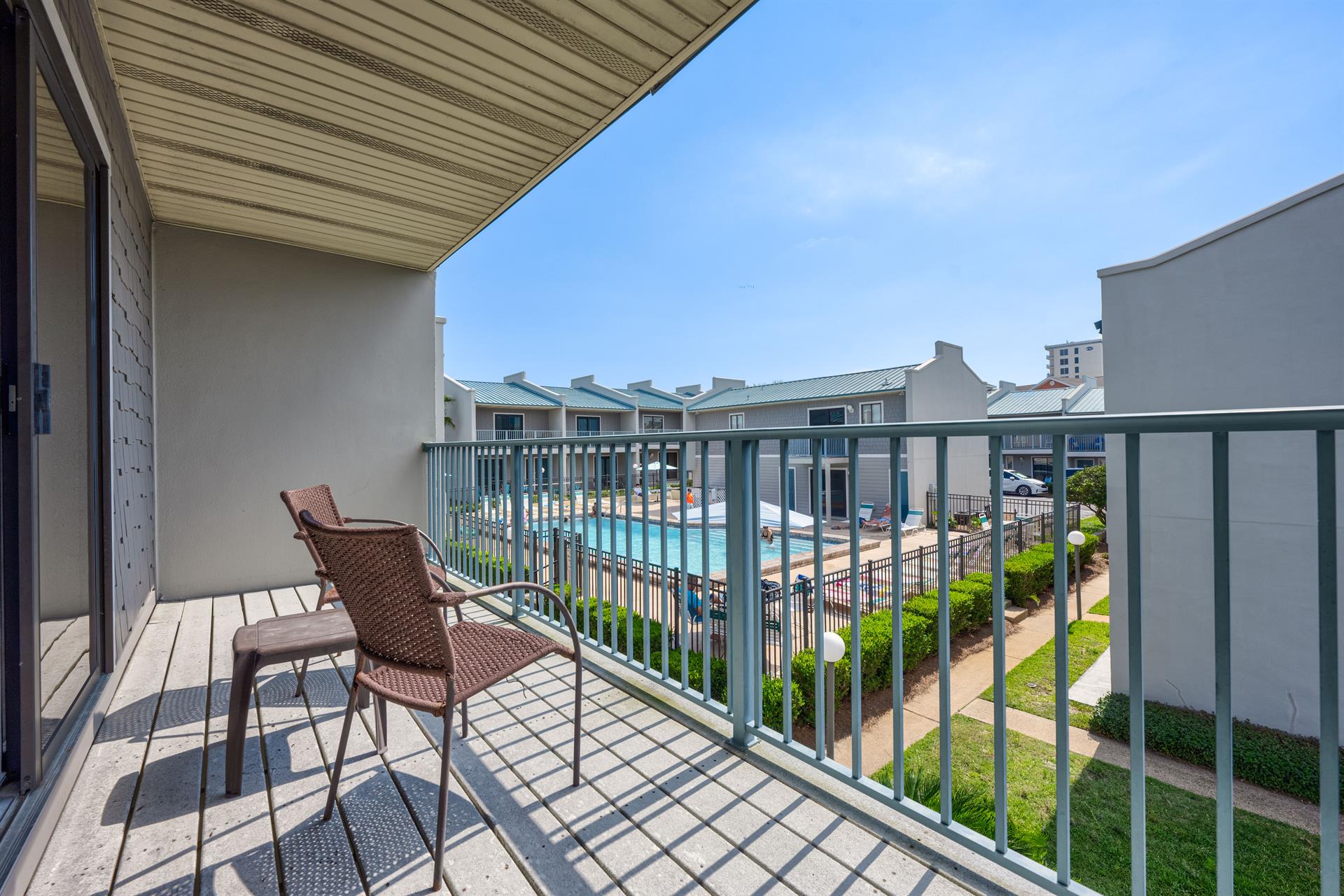 Gulf Winds 24LoRes52