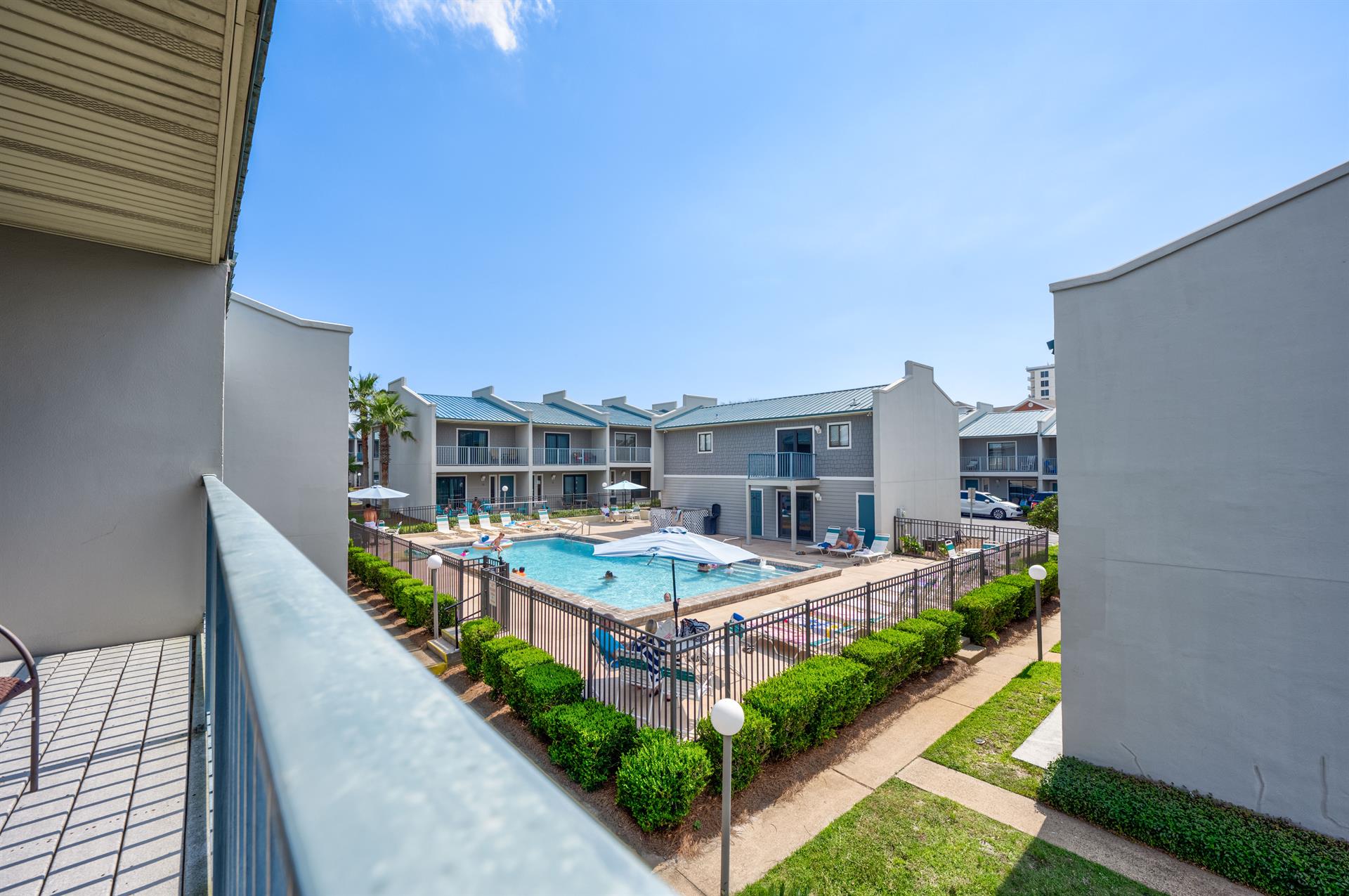 Gulf Winds 24LoRes55