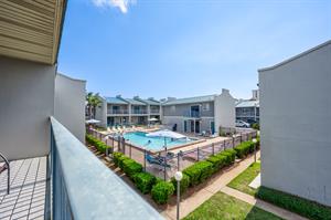 Gulf Winds 24LoRes55