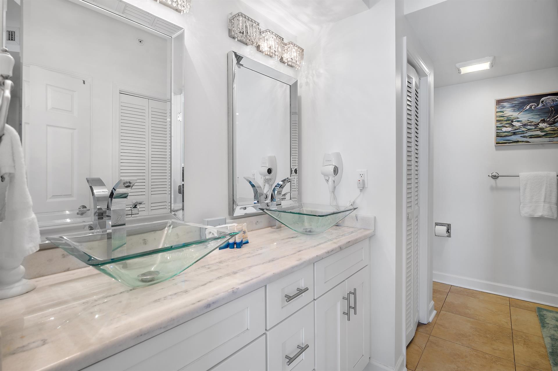 web_508B Master Inn at Crystal Beach _39