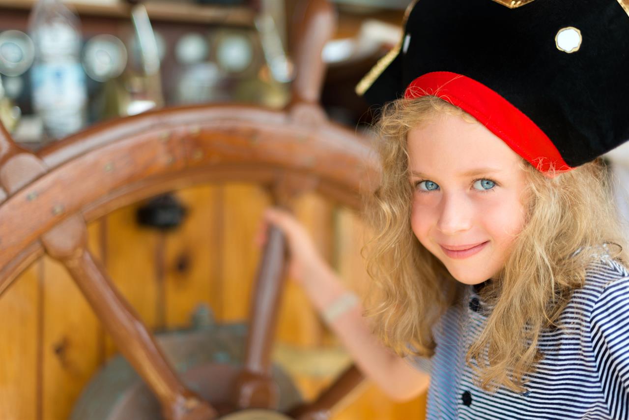 Little girl in pirate hat