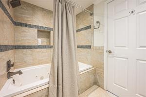 2996 Scenic Hwy 98Unit 307Destin38