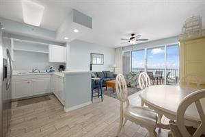 1515 Miracle Strip Pkwy SE G613FWB42