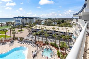 1515 Miracle Strip Pkwy SE G613FWB4