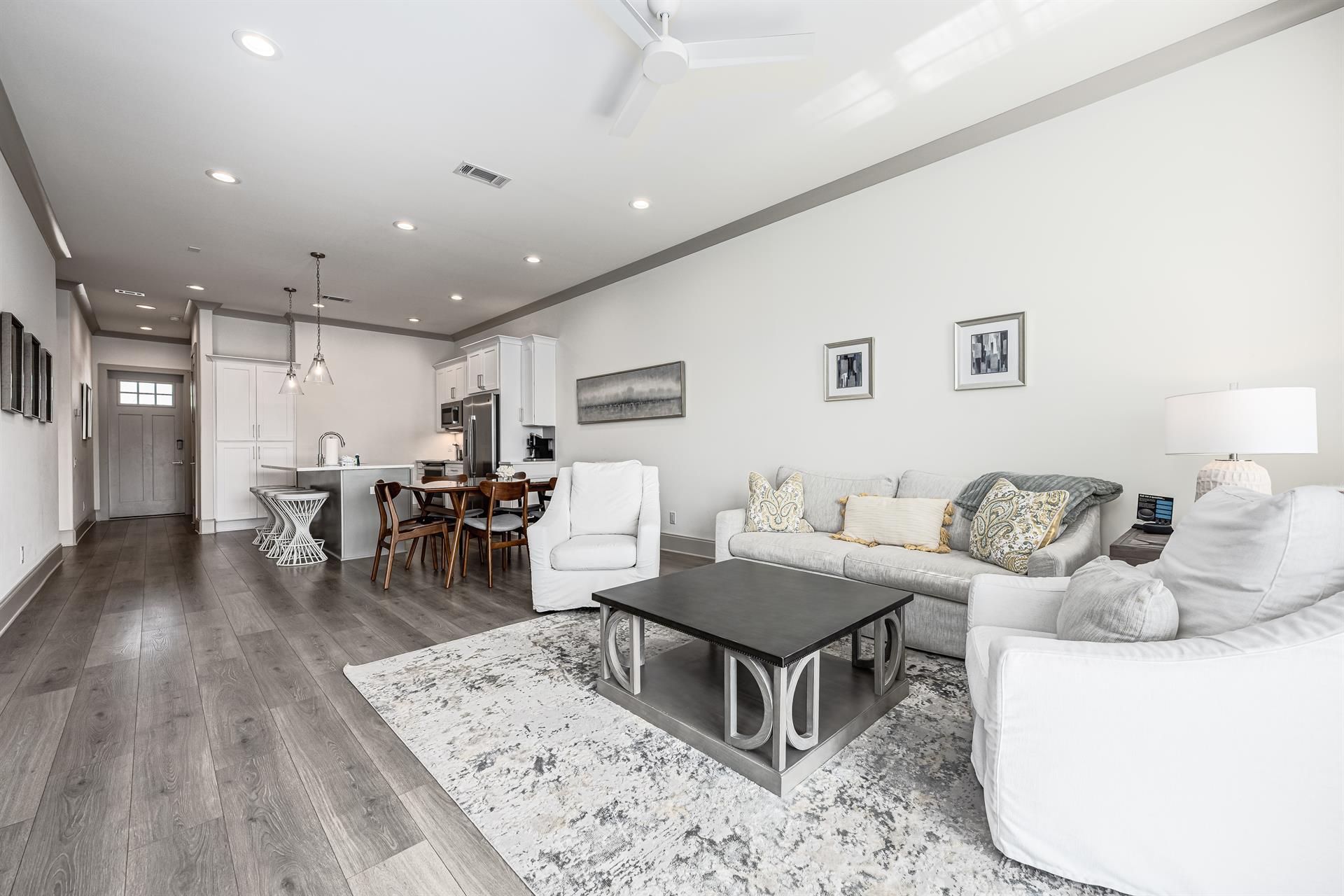 70 Marthas LaneUnit 203SRBLoRes29