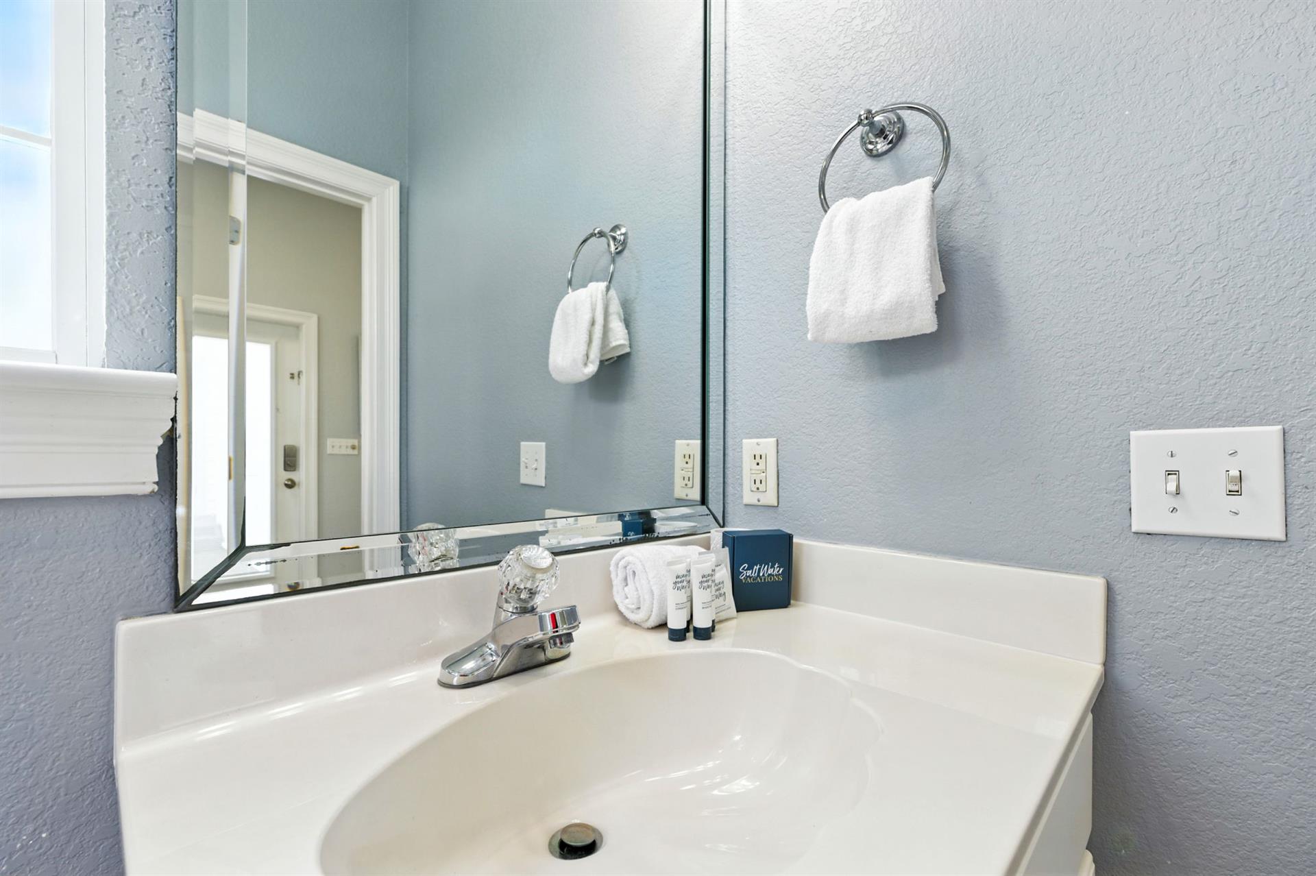 4499 Ocean View DrDestin55