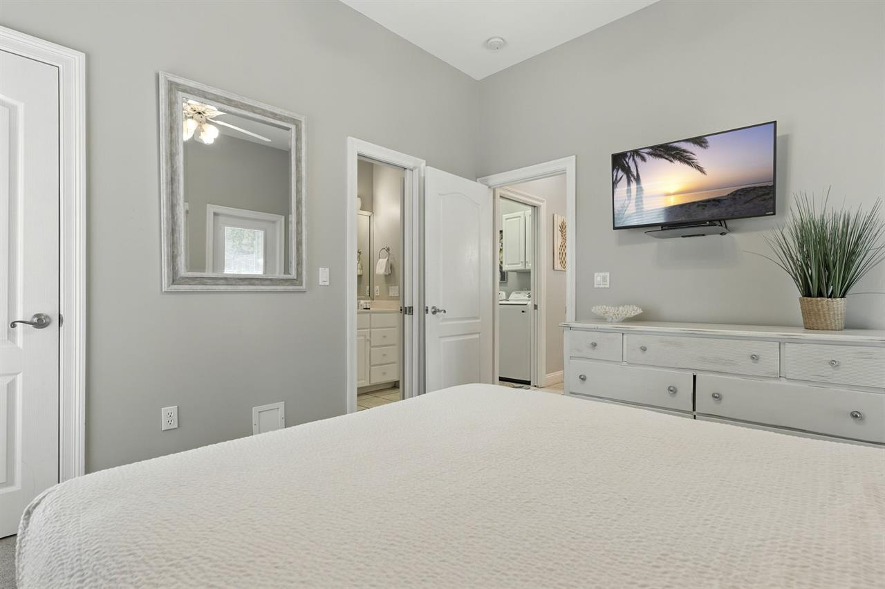 4499 Ocean View DrDestin77
