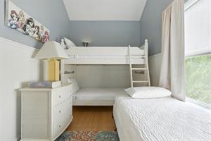 4499 Ocean View DrDestin93