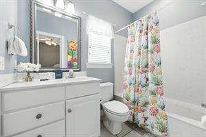 4499 Ocean View DrDestin95