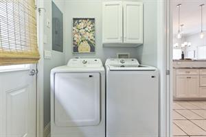 4499 Ocean View DrDestin81