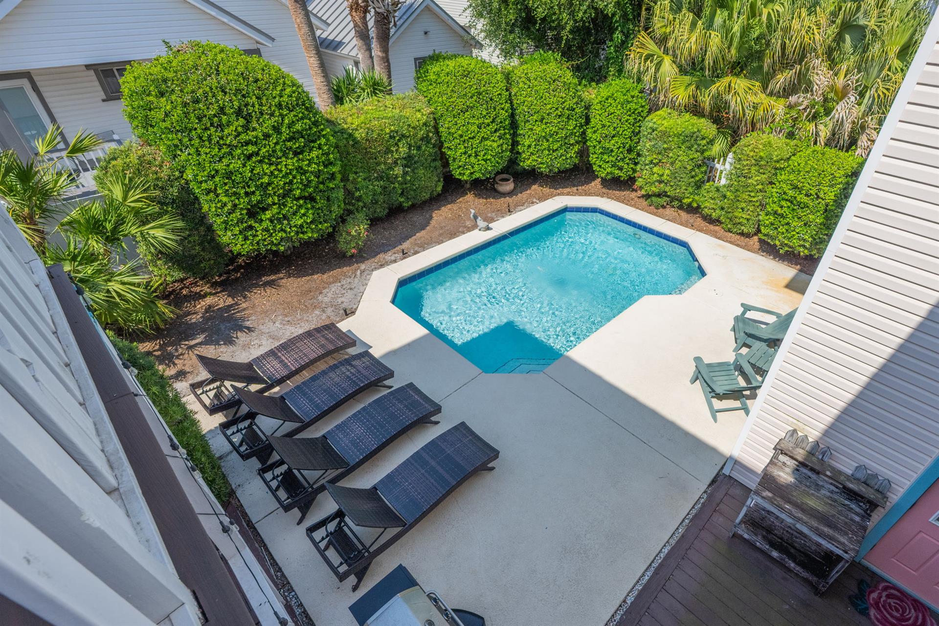 4499 Ocean View DrDestin7