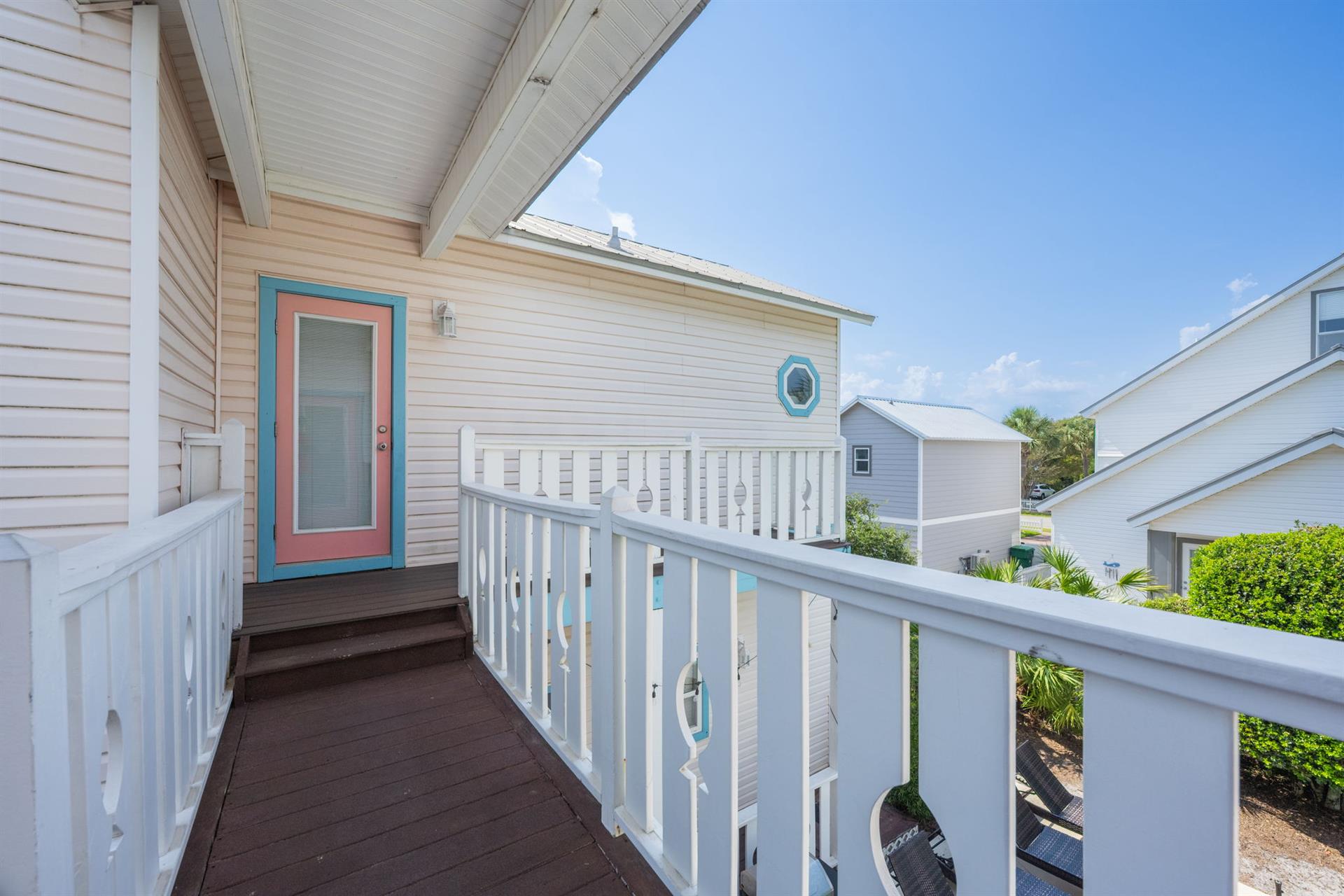 4499 Ocean View DrDestin9