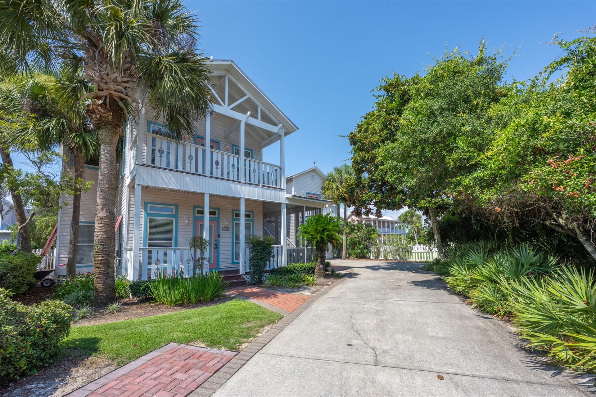 4499 Ocean View DrDestin2