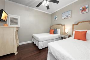 550 Topsl Beach Blvd 1008Miramar Bch51