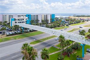 Walkover between Destin West Bayside and Gulfside