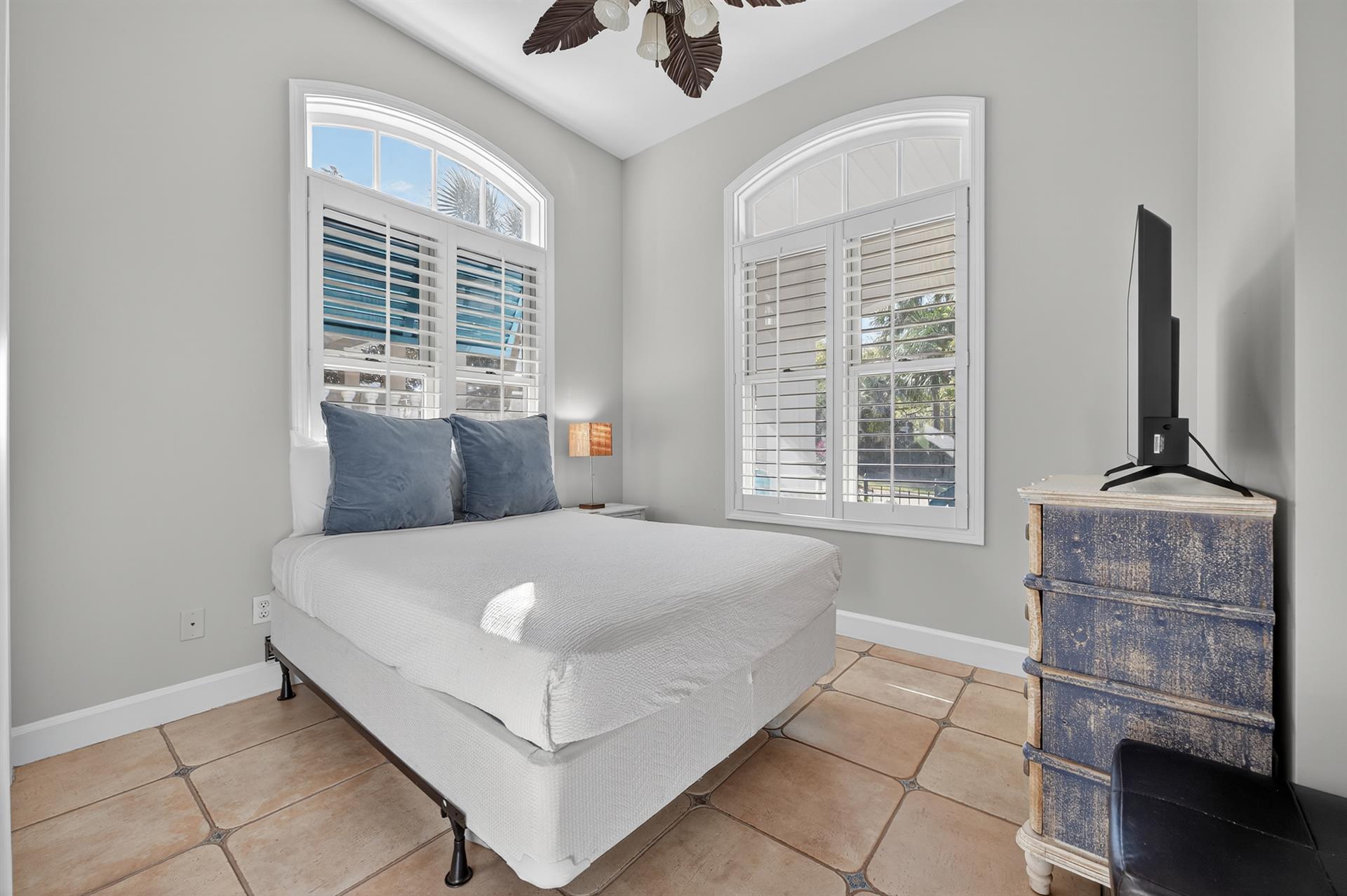 127 rue caribedestin35