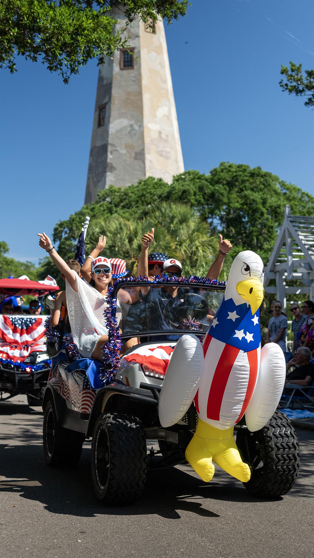 Golf Cart Parade_DSC03685_Harrison Osbourne