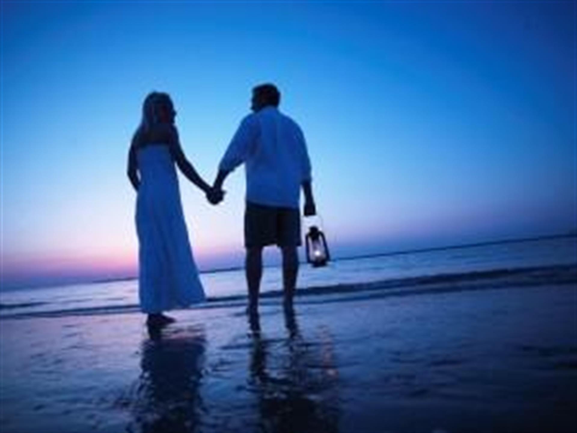 Spend a romantic Valentines Day on Bald Head Island.