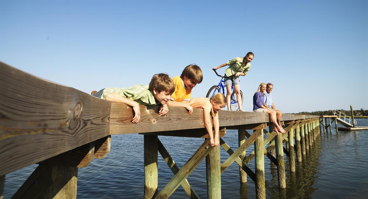 7745 Bald Head Island Families B