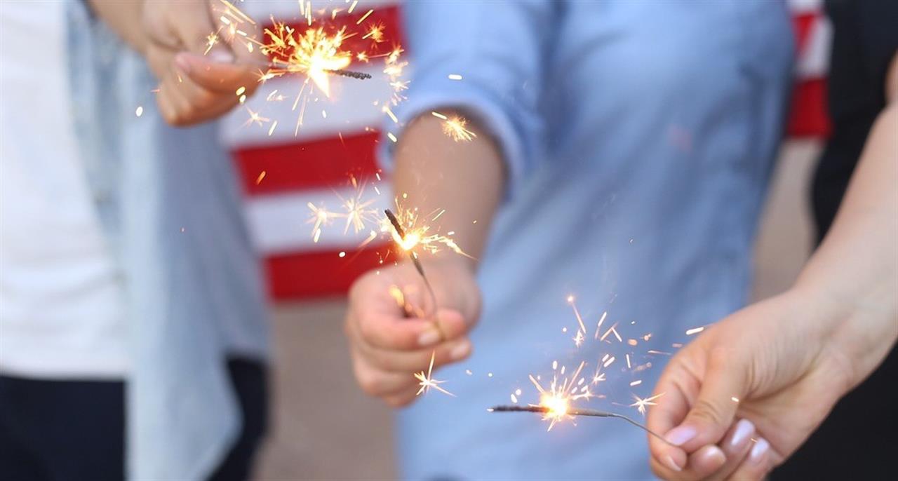 Beach sparklers