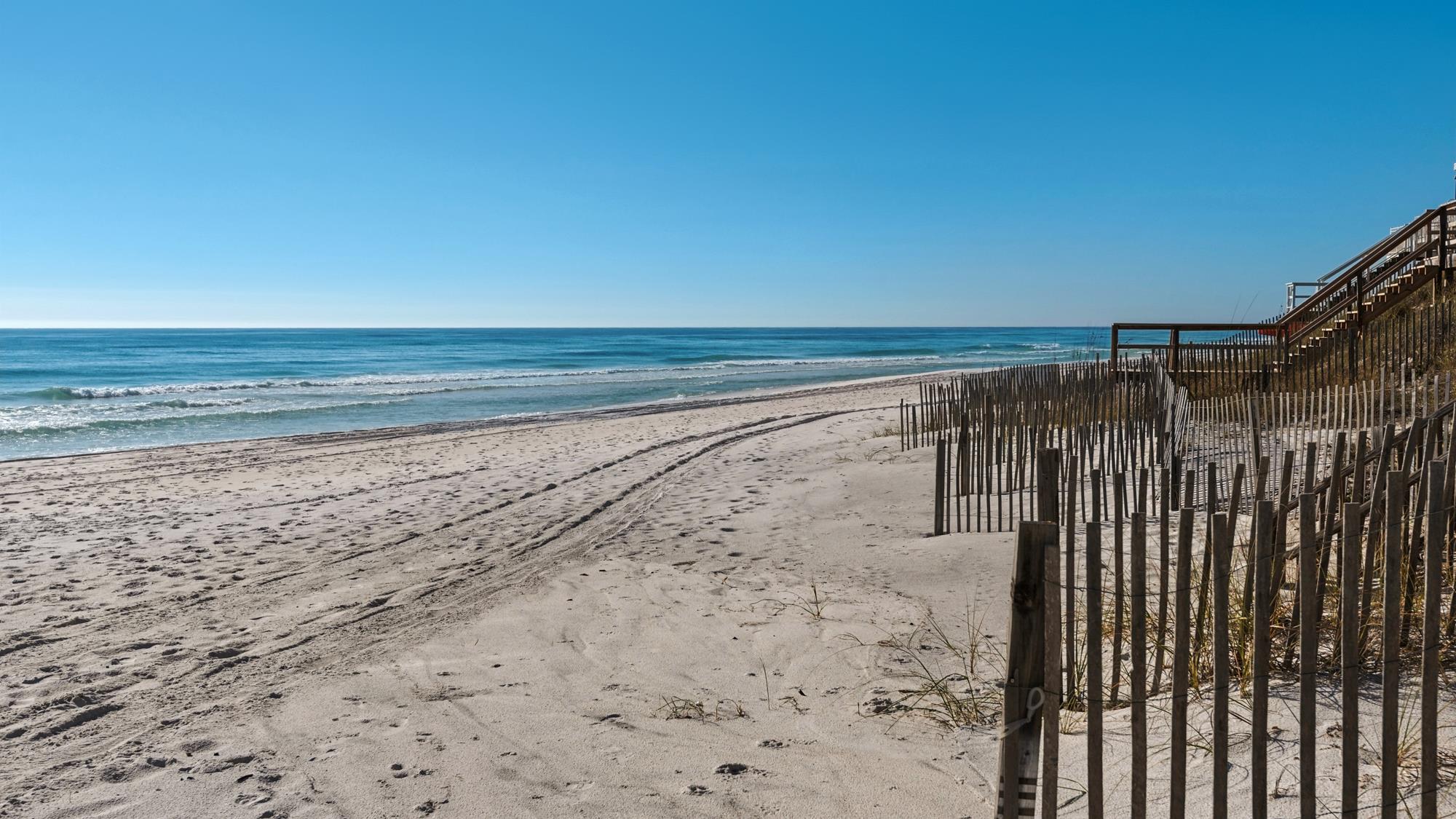 Quietude - Seagrove Beach Vacation Rental House