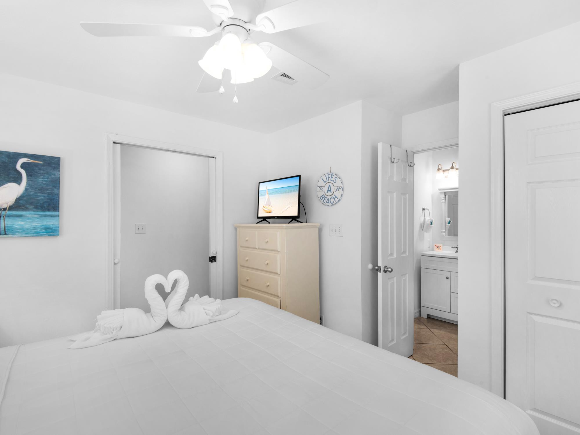 Summer Breeze Condominium 109