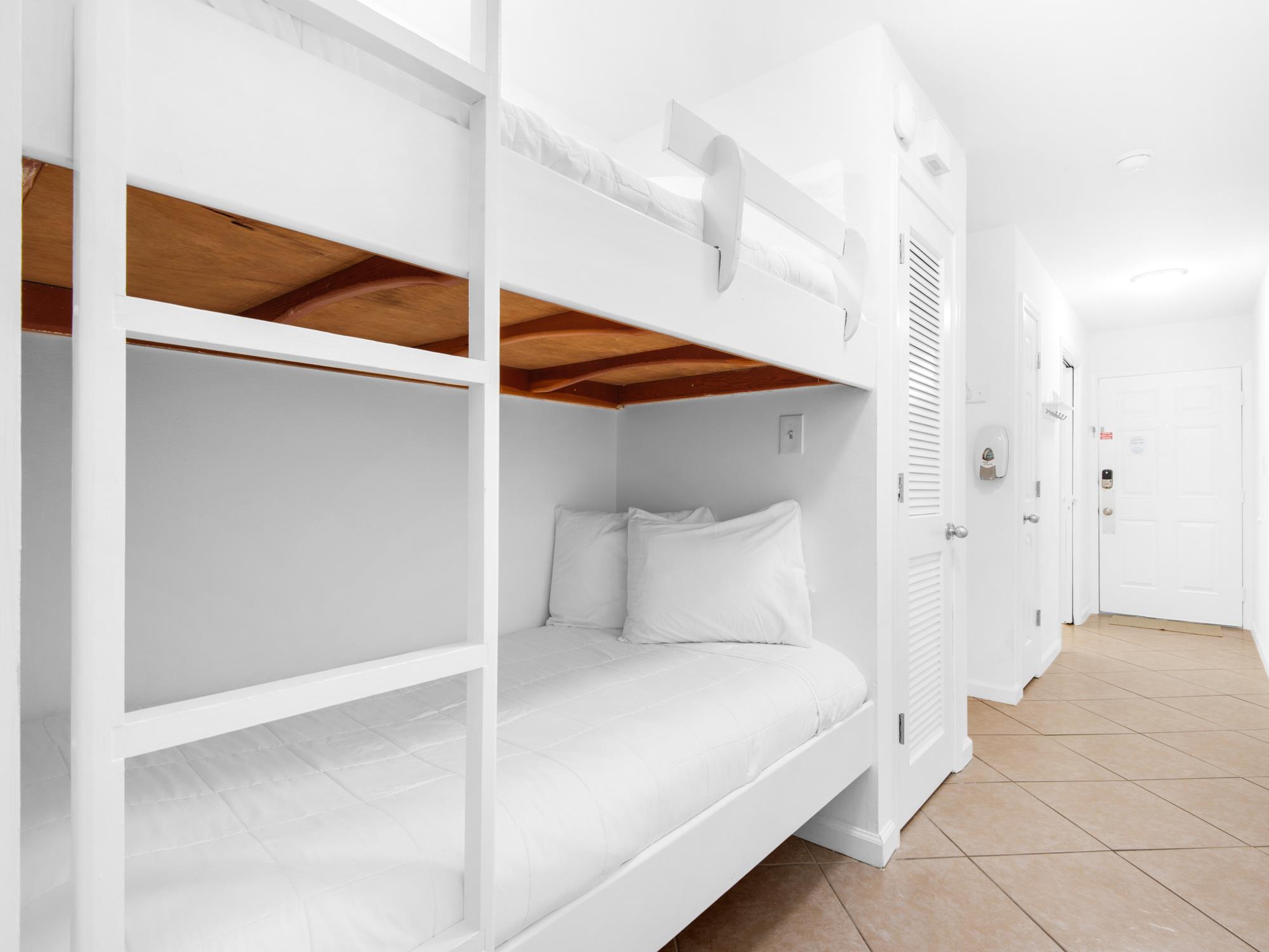 Summer Breeze Condominium 109
