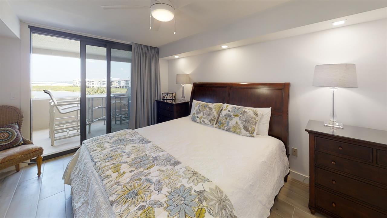 Jetty-East-Condominium-Resort-Unit-214-B-Bedroom(3)