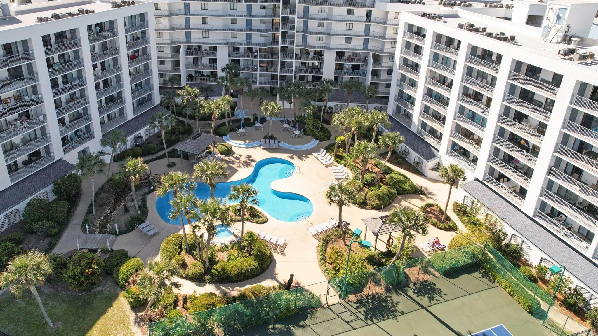 37681 Gulf Shores Surf And Racquet