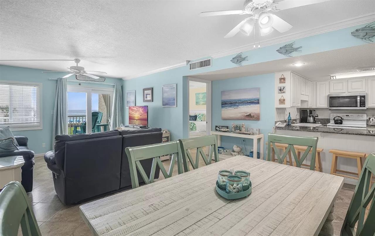 HSRC 311 Dining  Living Area