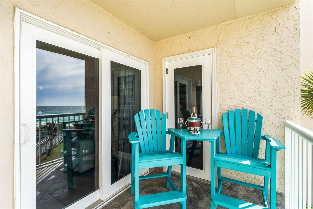 HSRC 320 Private Balcony