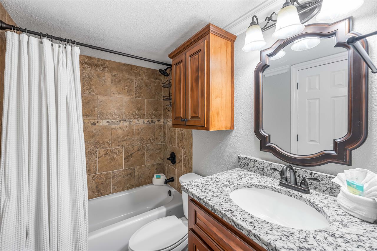 HSRC 506 Bathroom