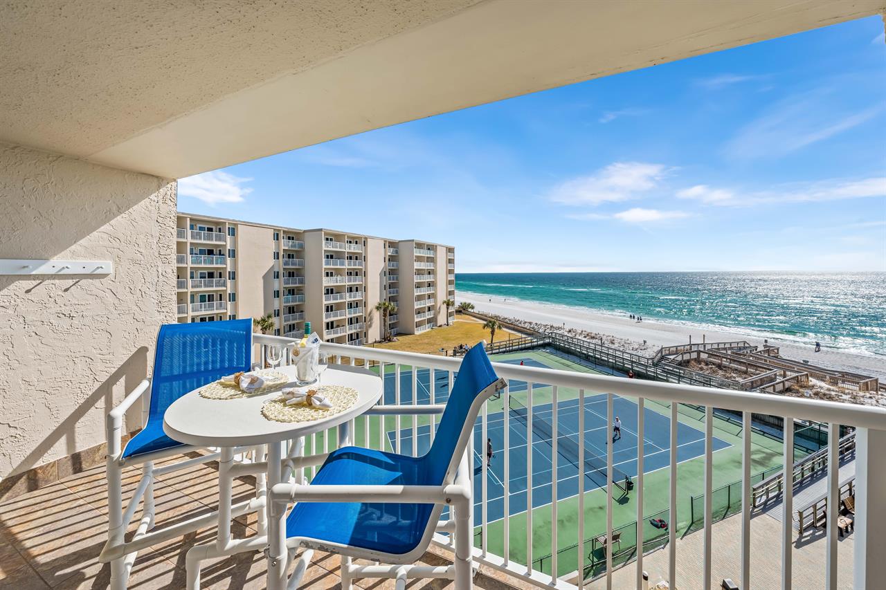 HSRC 506 Private Balcony