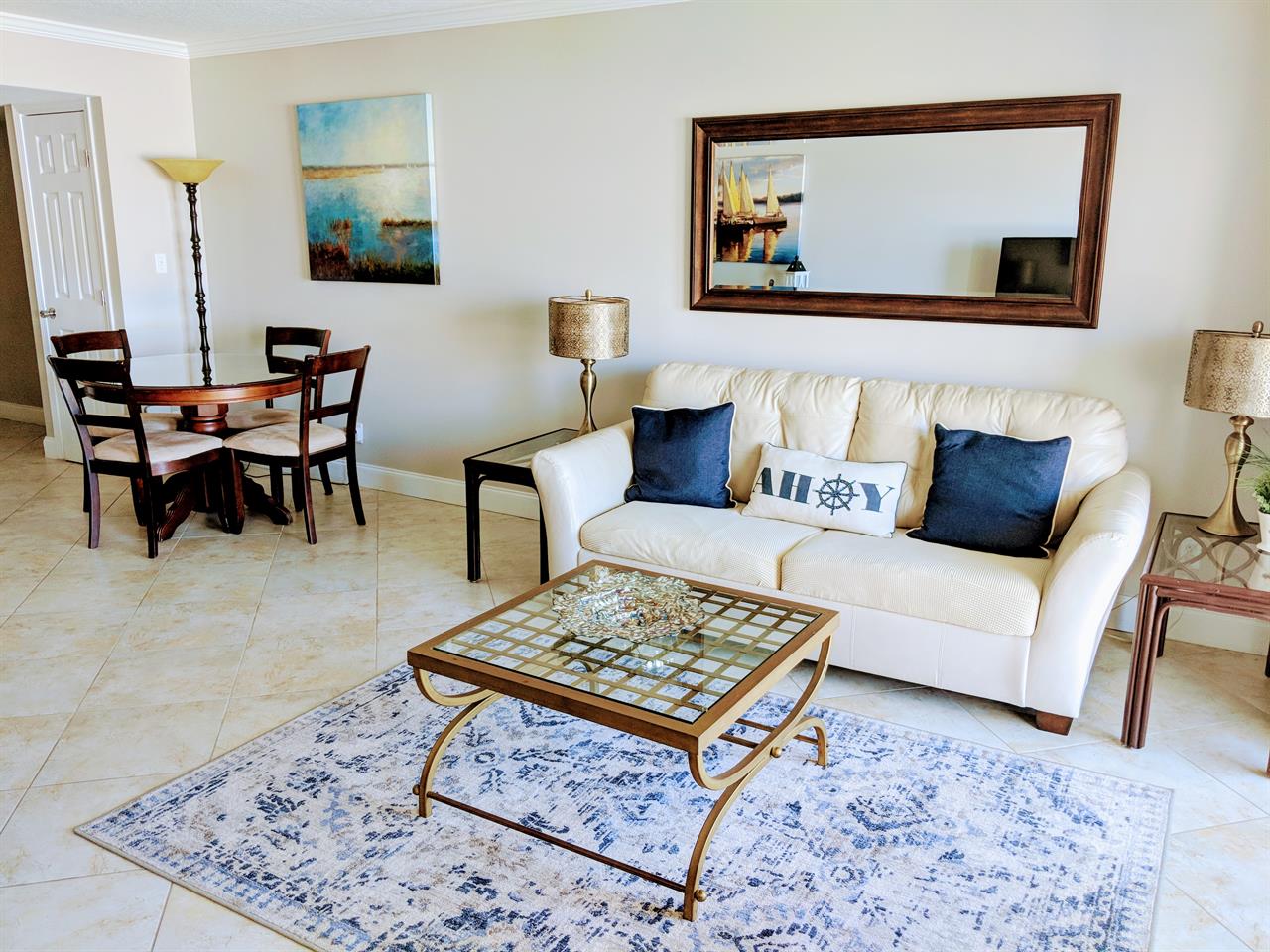 HSRC 519 Living And Dining Area