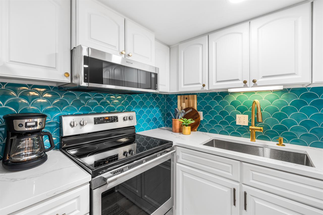 HSRC 604 Updated Kitchen