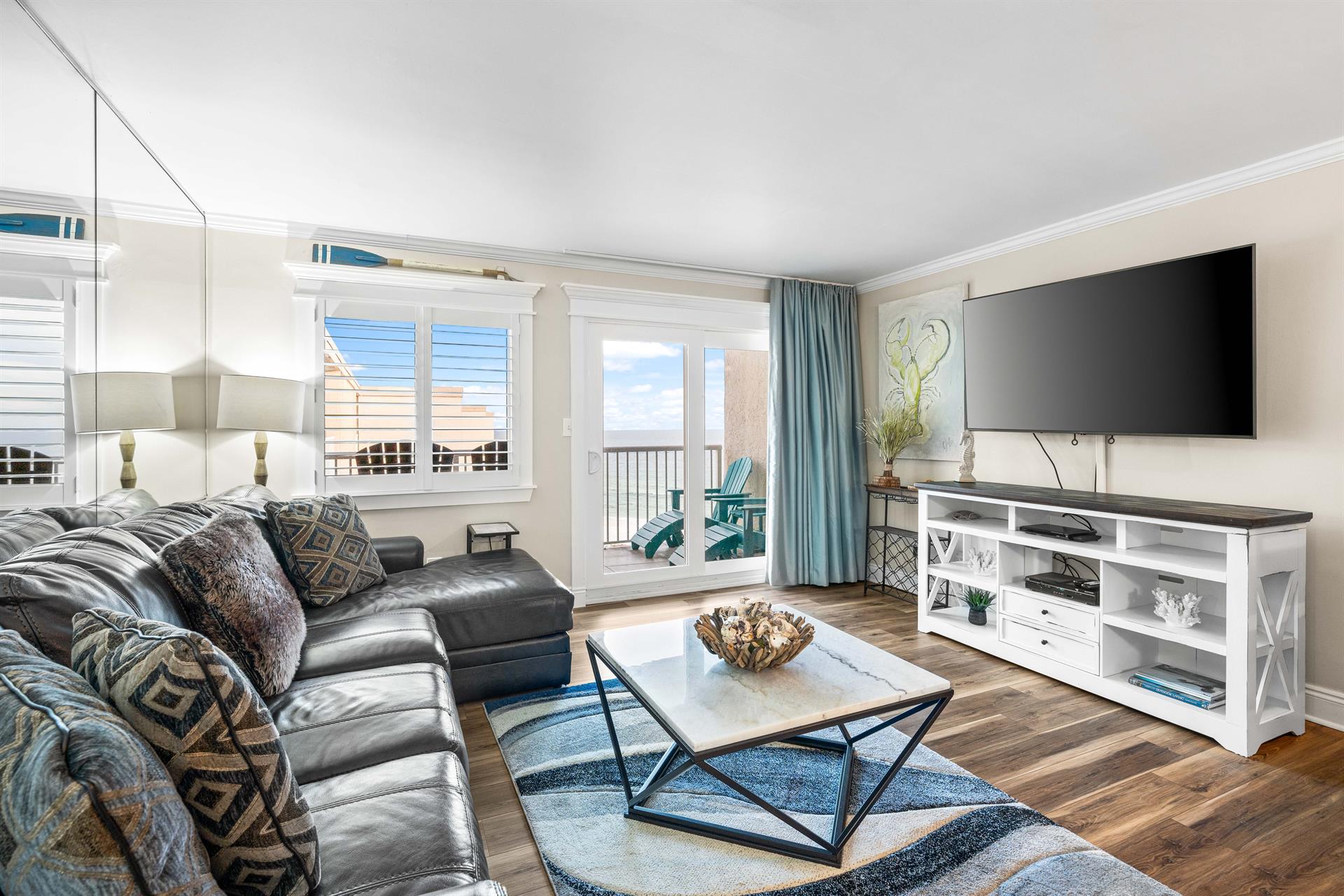 HSRC 712 Living Area With Gulf View