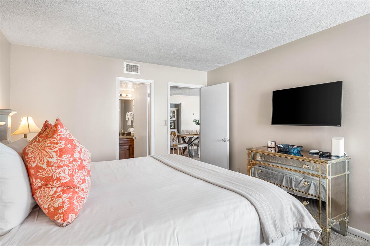 HSRC 408 Master Bedroom