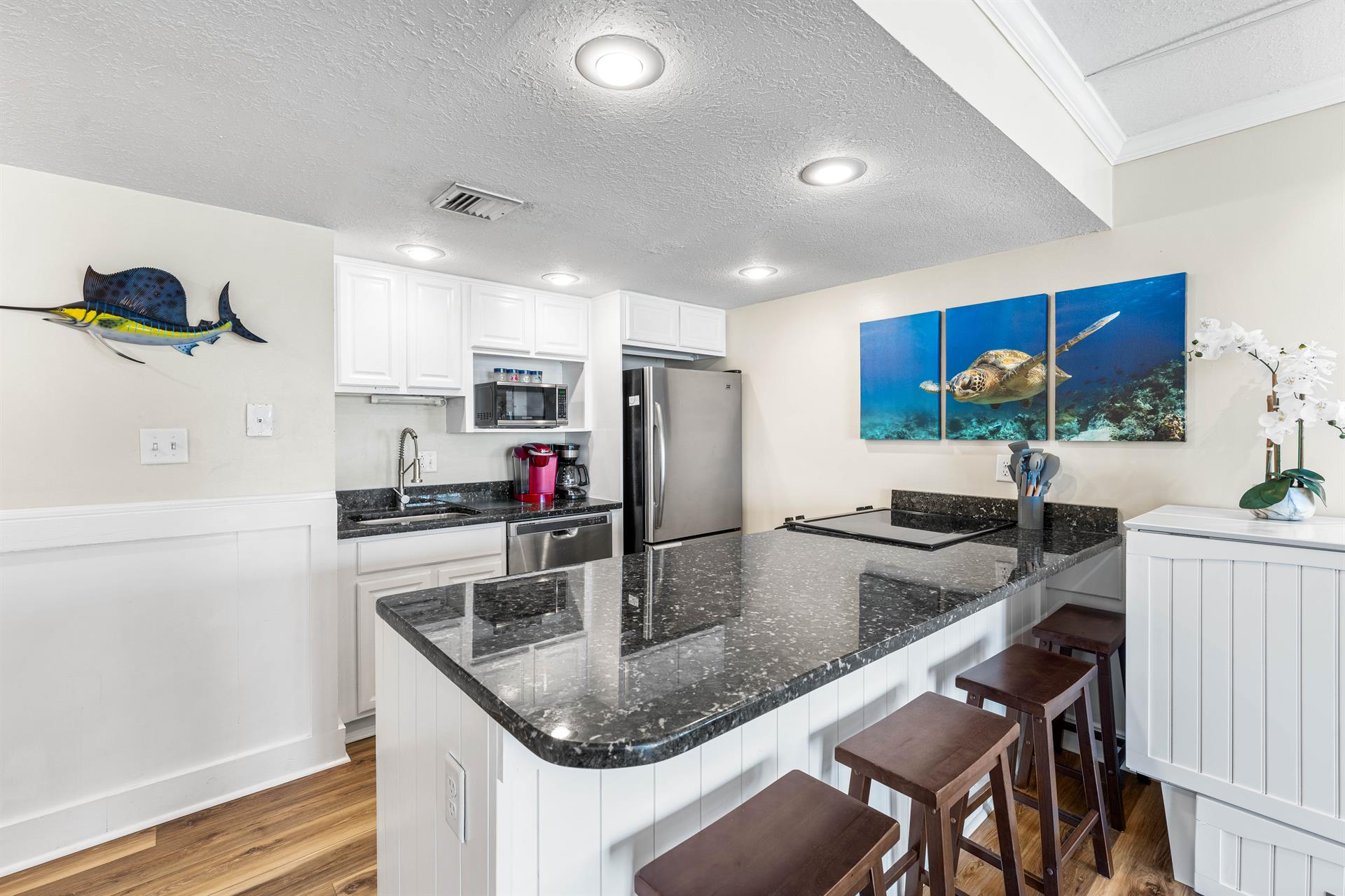 512 Fully Equipped Kitchen