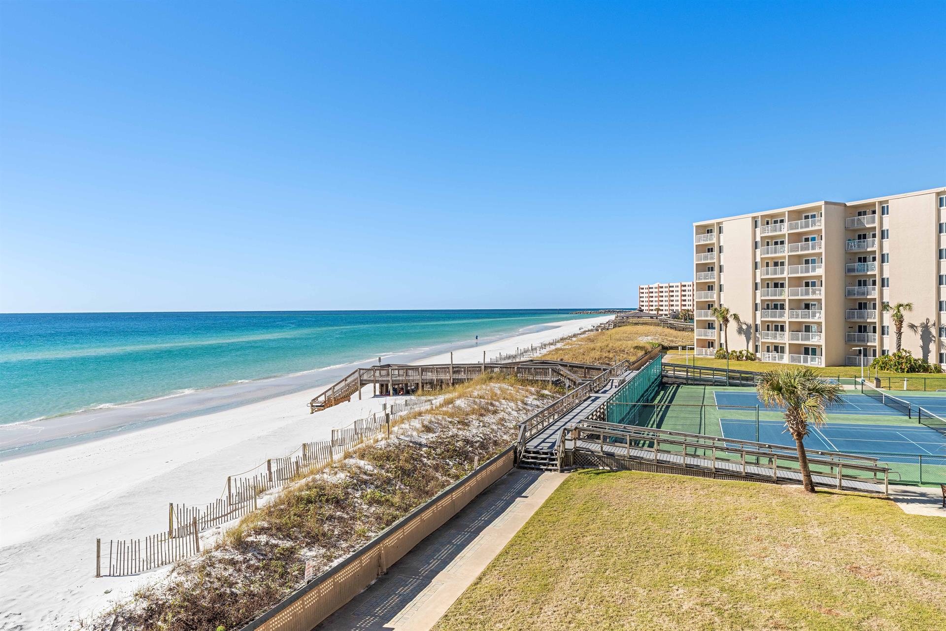 Free Beach Service March  Oct