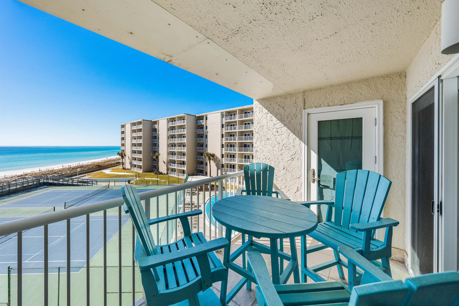 Feel the Coastal Breeze