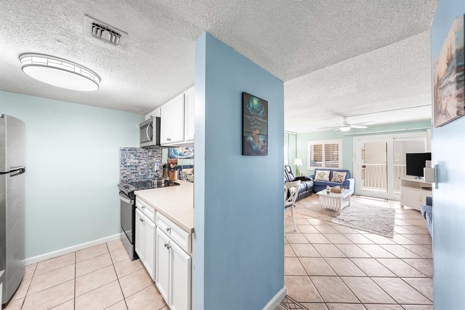 KitchenDiningLiving Area