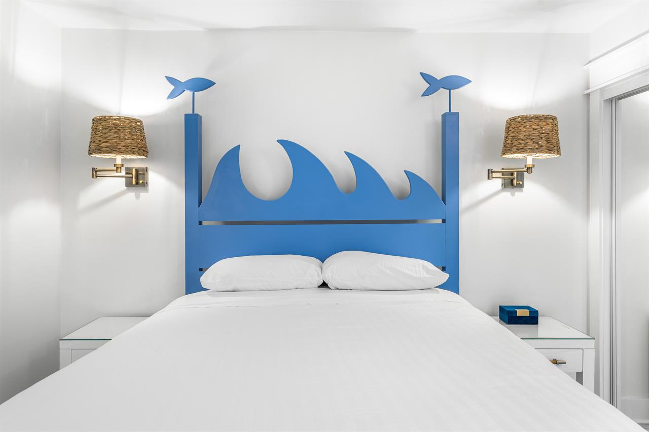 Guest Bedroom with Queen Bed