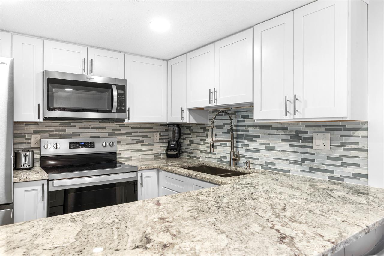 Fresh  Functional – Enjoy a full remodel with stainless applian