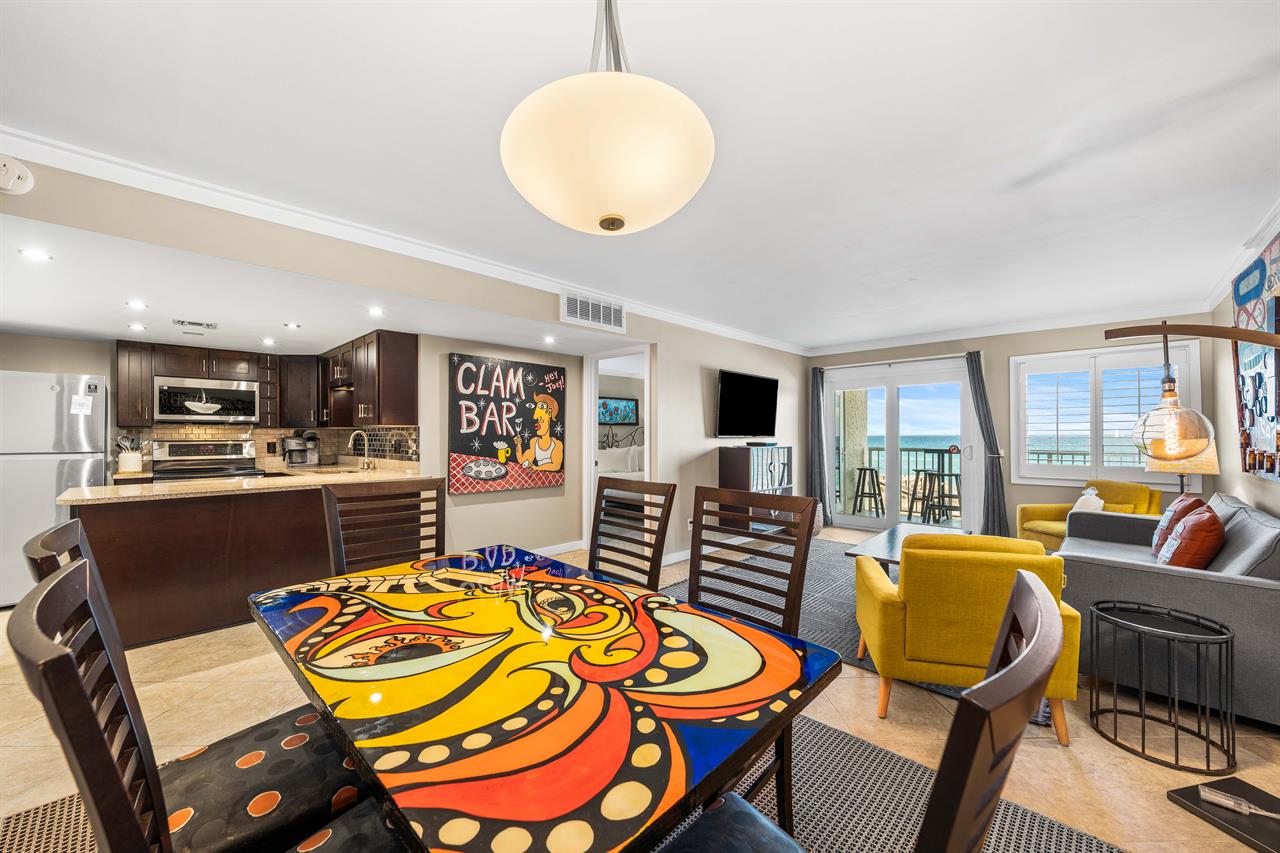 HSRC Dining Room with Seating for Six