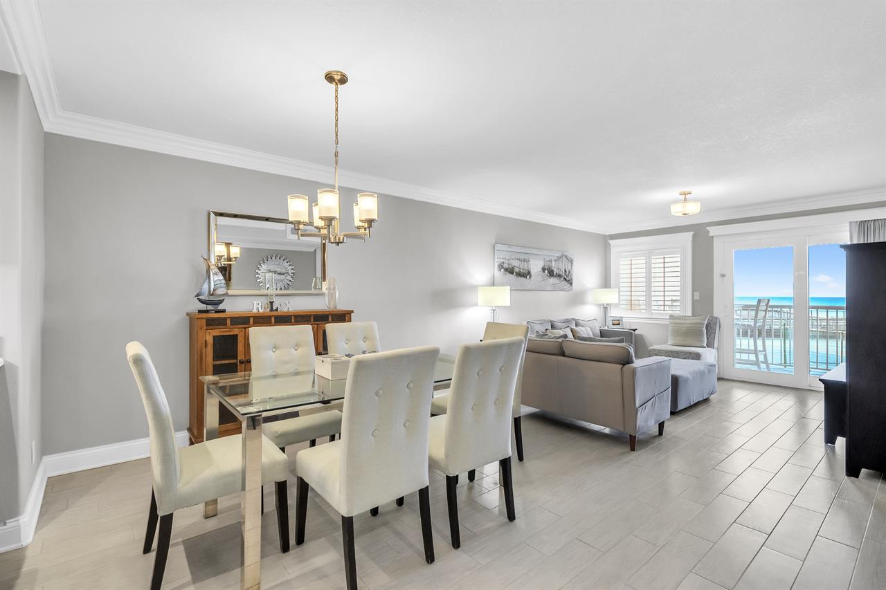 HSRC Dining Table with Seating for Six