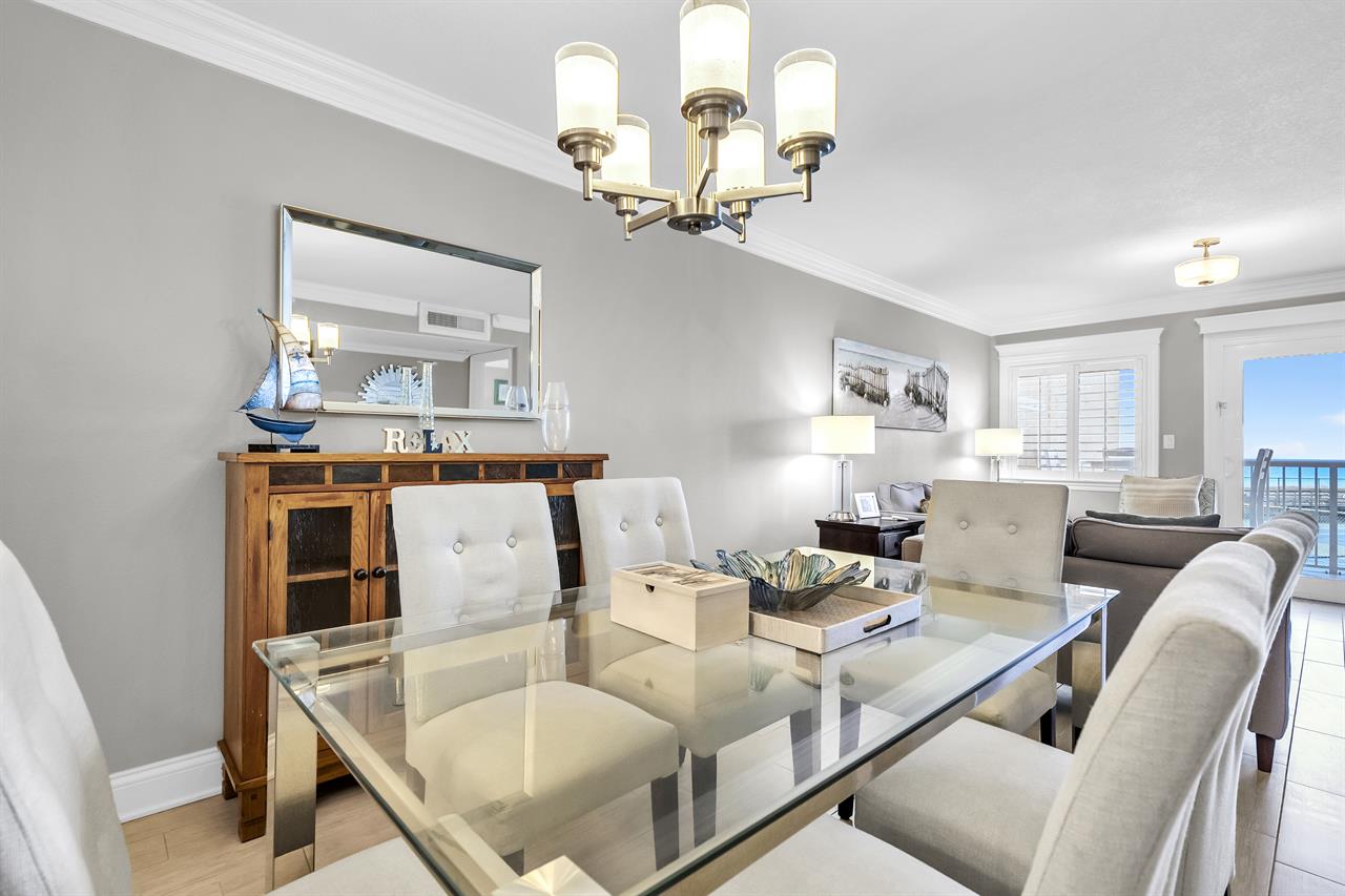 HSRC Dining Table with Seating for Six