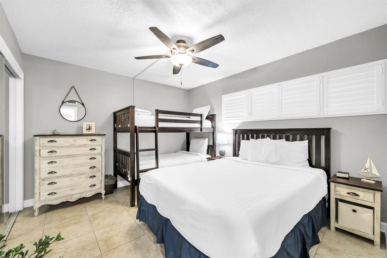 Guest bedroom