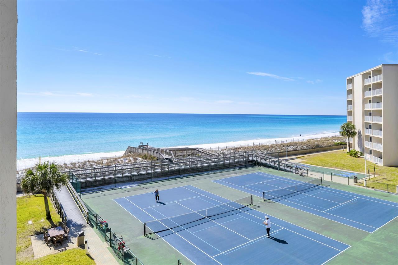 Tennis court