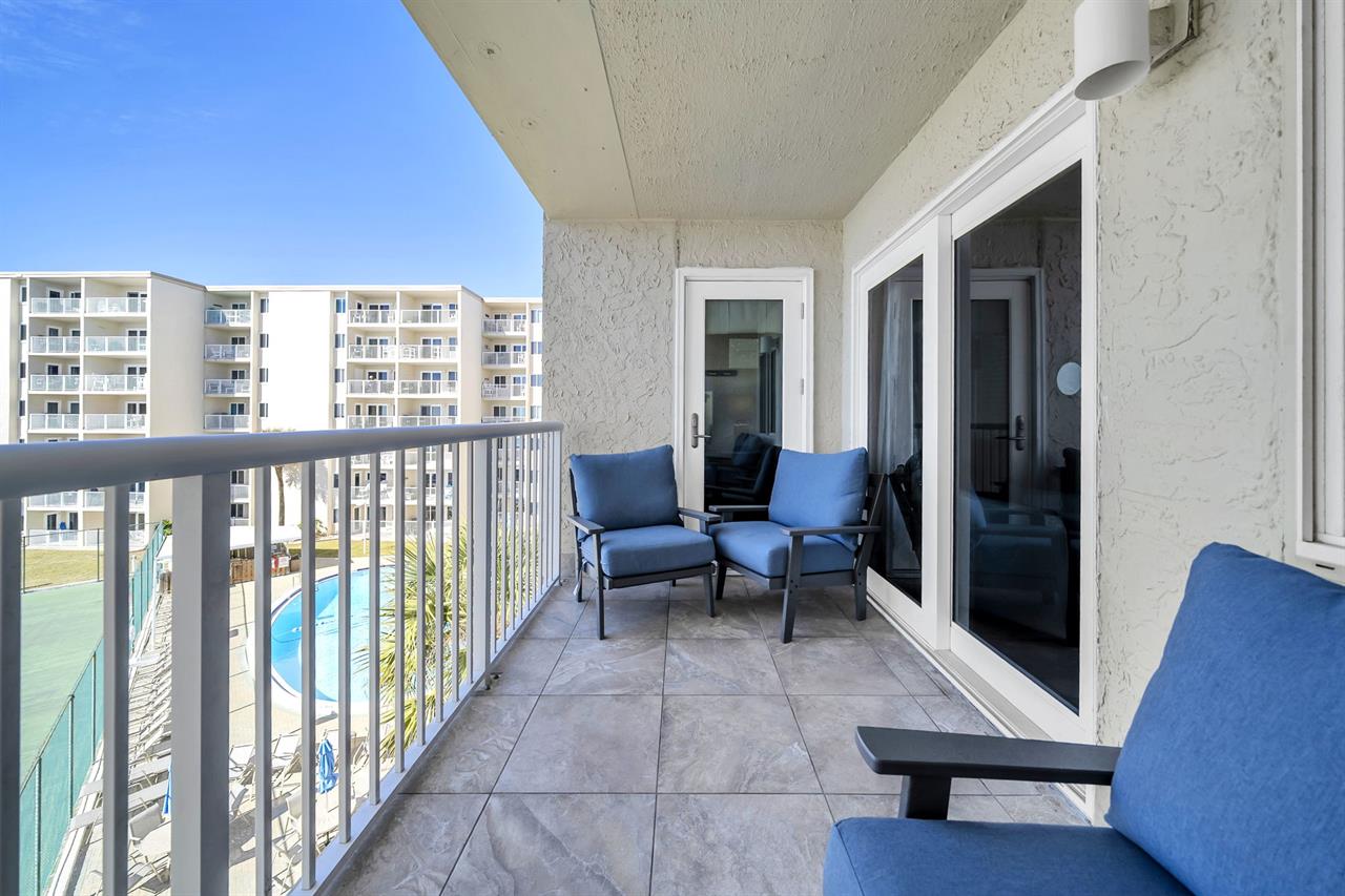 Balcony seating